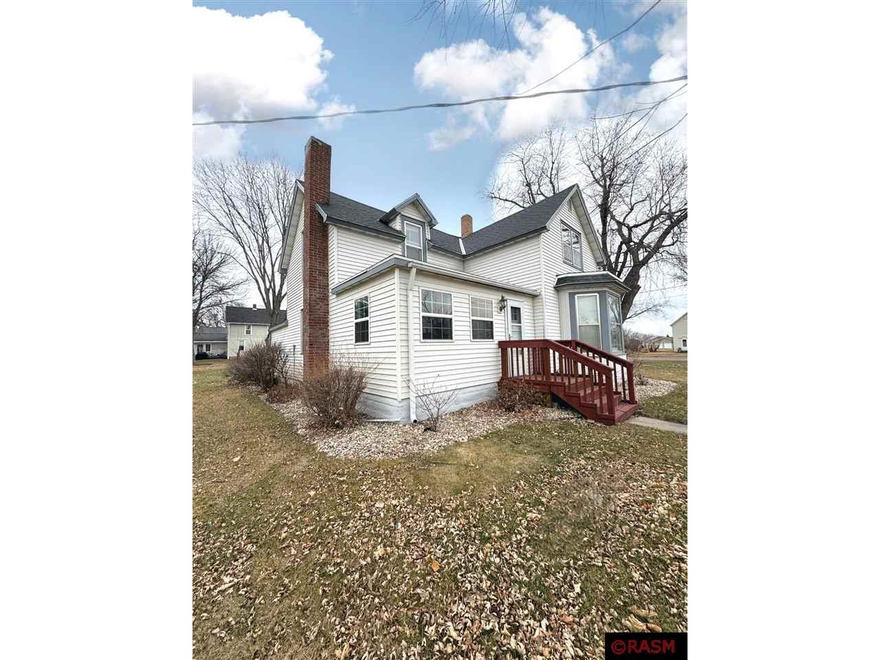 211 E 2nd Street Sherburn MN 56171 7034250 image1