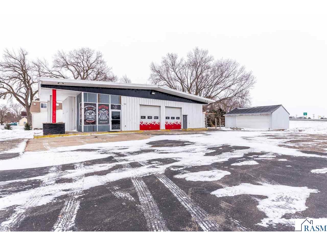 211 N Lilly Street Lake Crystal MN 56055 7039189 image1