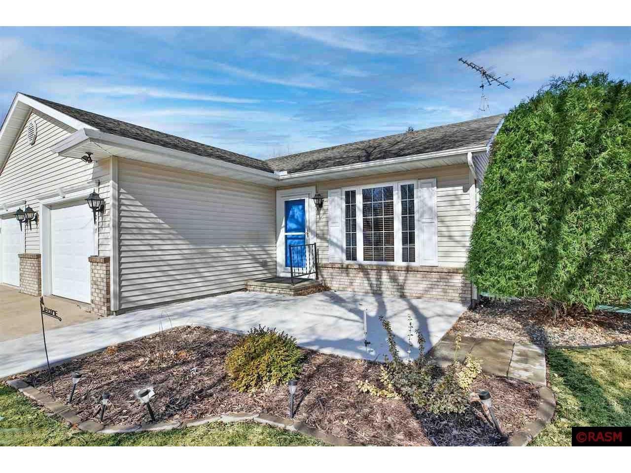 211 NE 11 Avenue Court Waseca MN 56093 7036884 image1