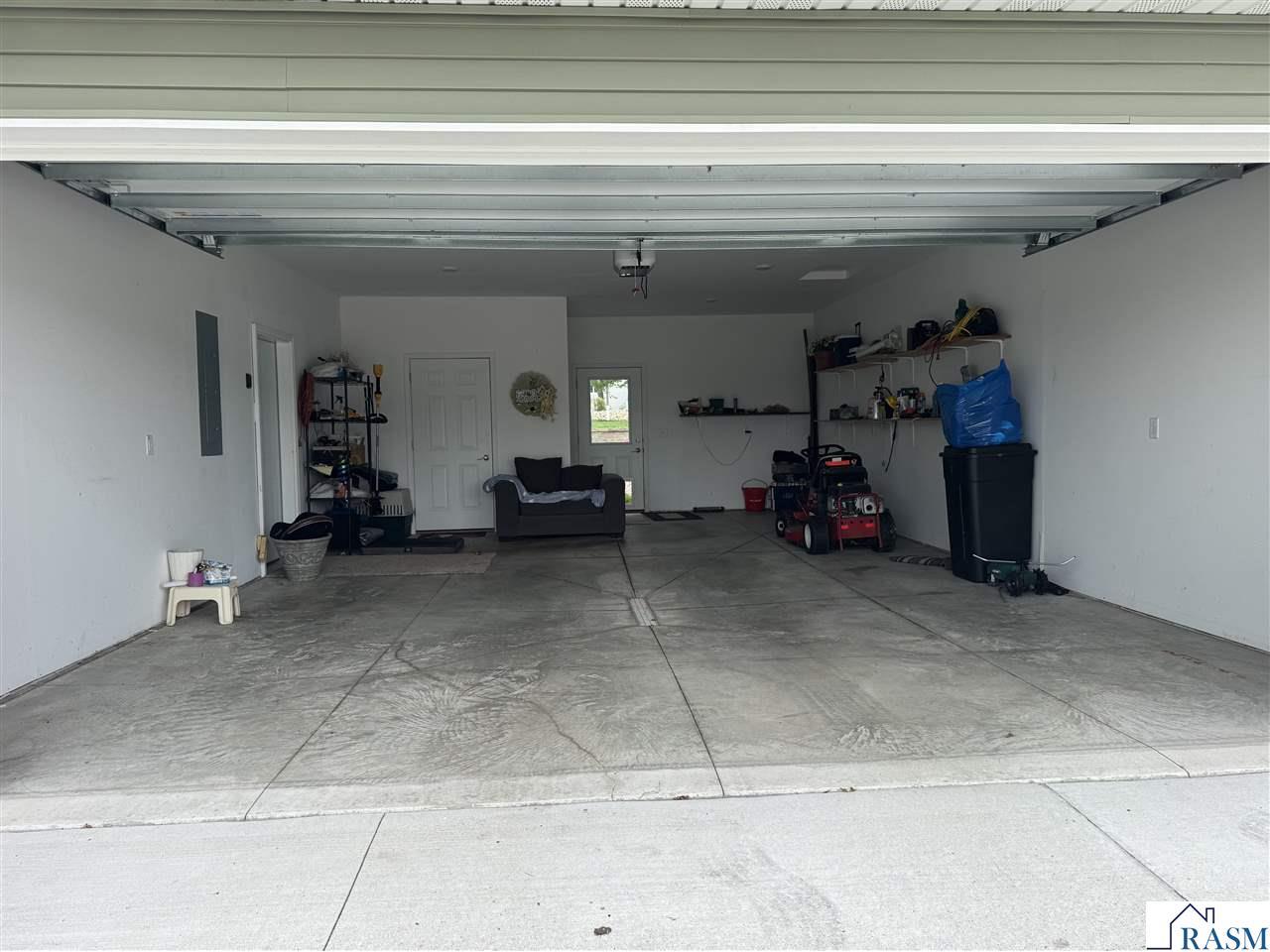 211 SW 3 Avenue Wells MN 56097 267040479 image27