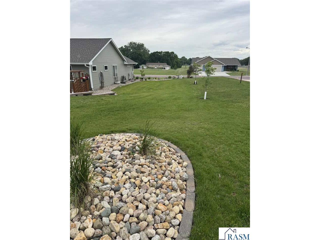 211 SW 3 Avenue Wells MN 56097 267040479 image29