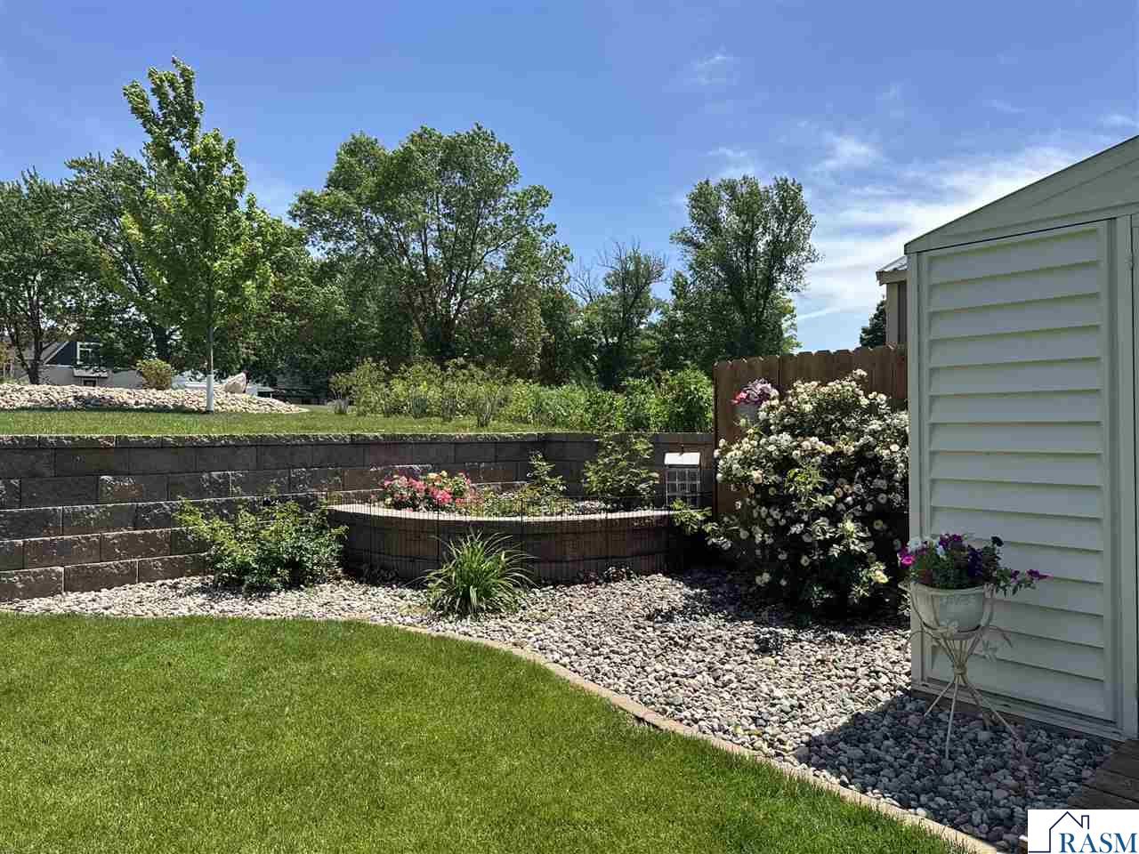 211 SW 3 Avenue Wells MN 56097 267040479 image3