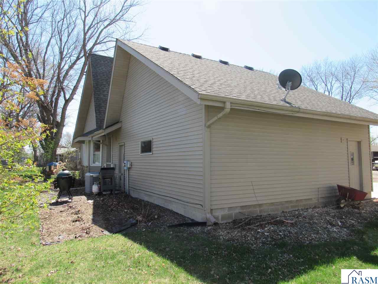 211 Tanglewood Lane Blue Earth MN 56013 7039361 image46