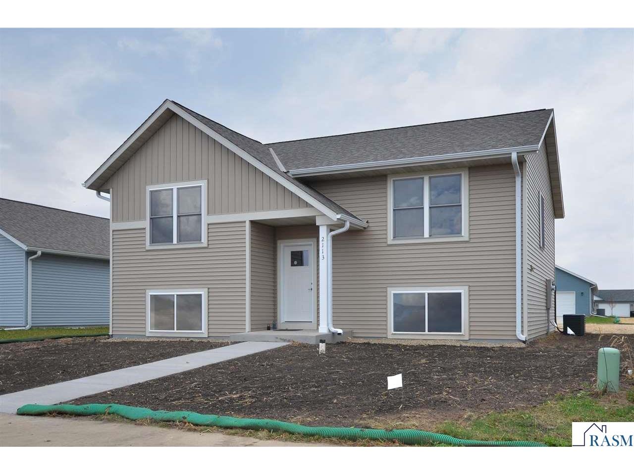 2113 Lunden Street Saint Peter MN 56082 7040410 image1