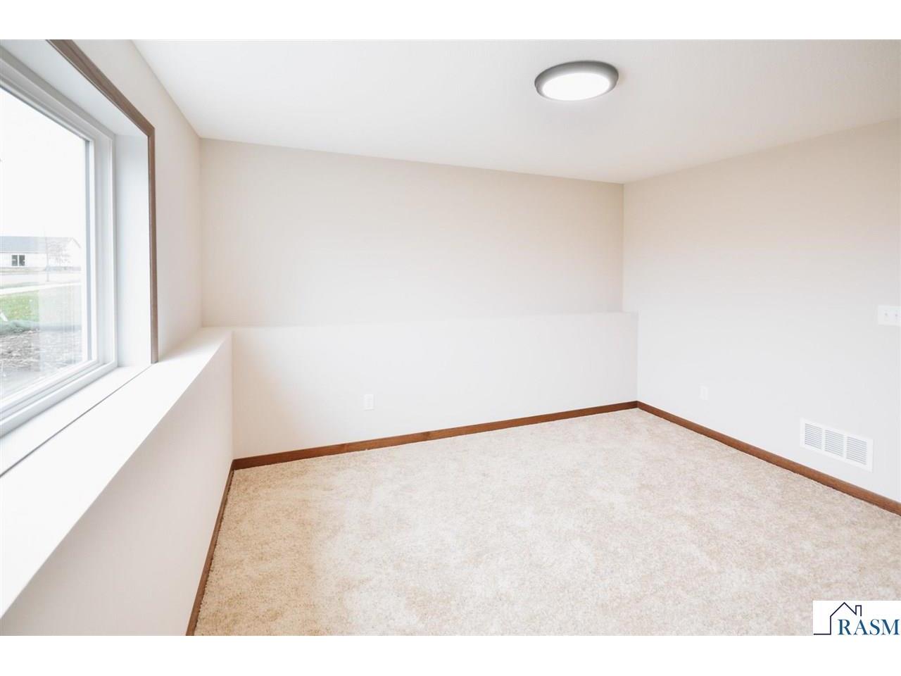 2113 Lunden Street Saint Peter MN 56082 7040410 image19