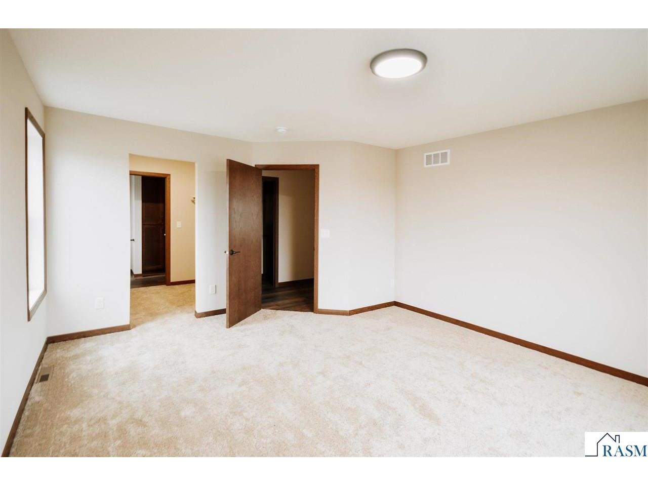 2113 Lunden Street Saint Peter MN 56082 7040410 image9