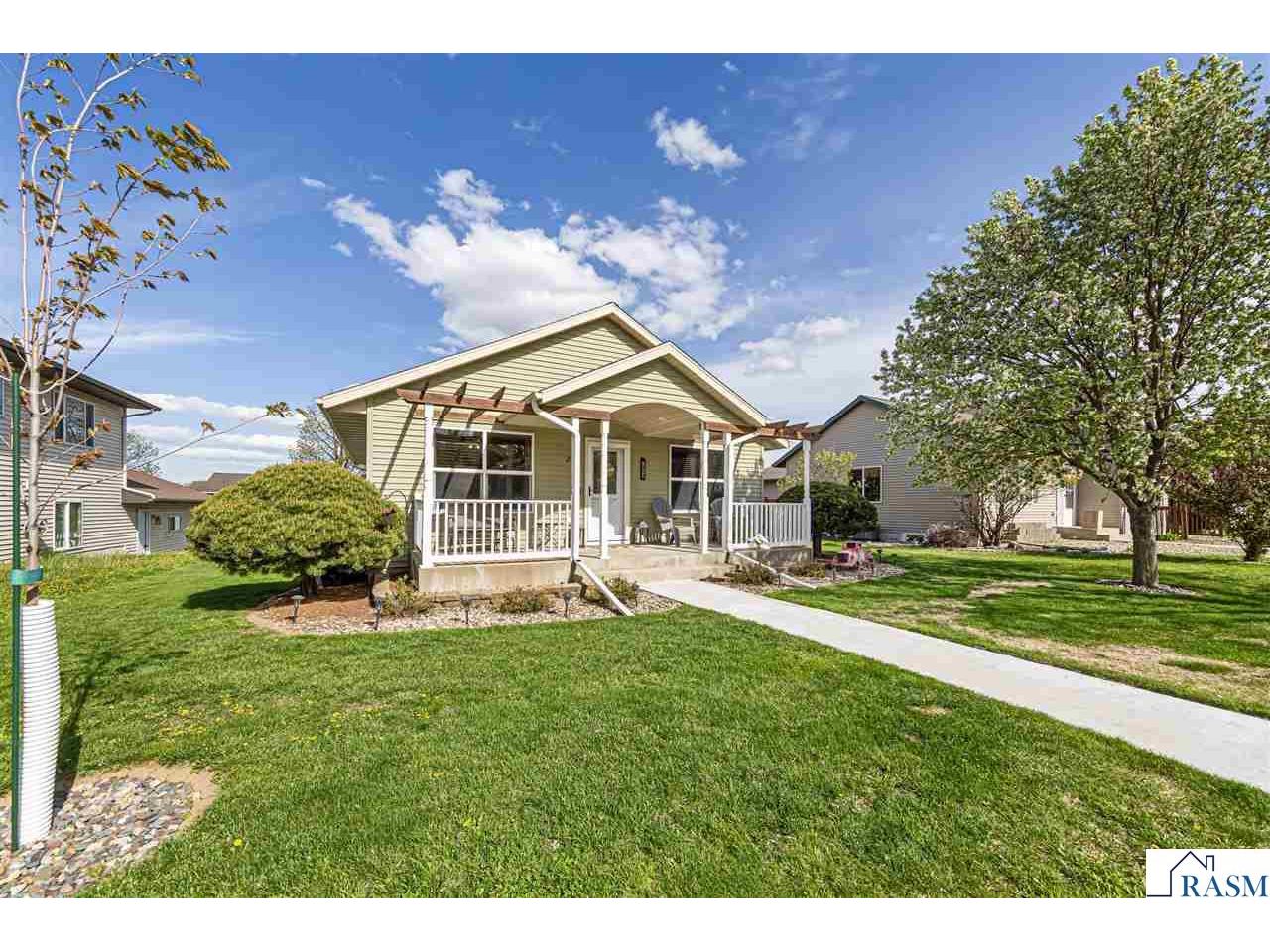 2114 York Street Saint Peter MN 56082 7040181 image1