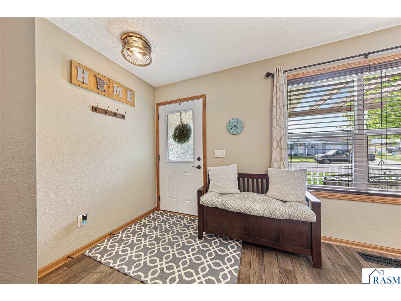 2114 York Street Saint Peter MN 56082 7040181 image3