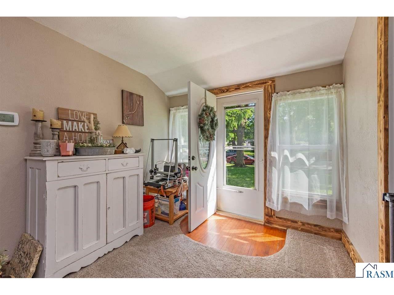 212 E Main Street Saint Clair MN 56080 7040426 image12