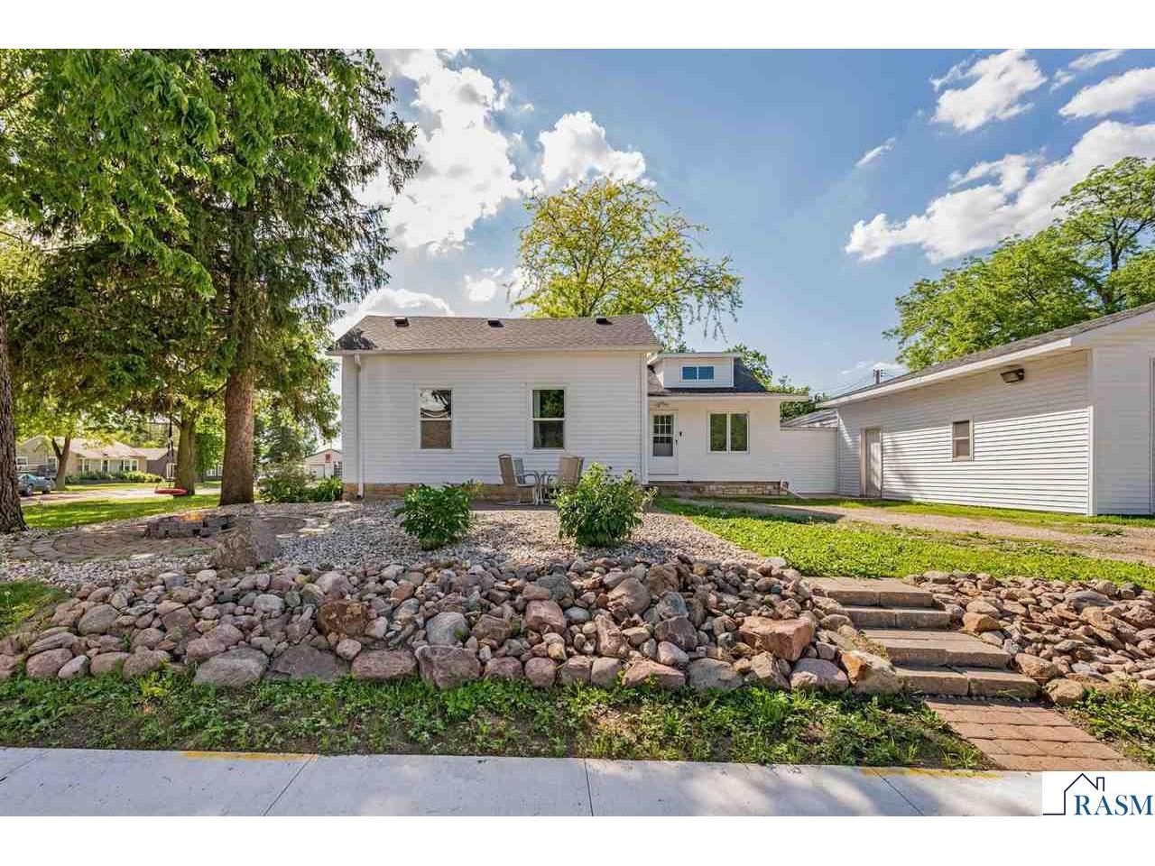 212 E Main Street Saint Clair MN 56080 7040426 image3
