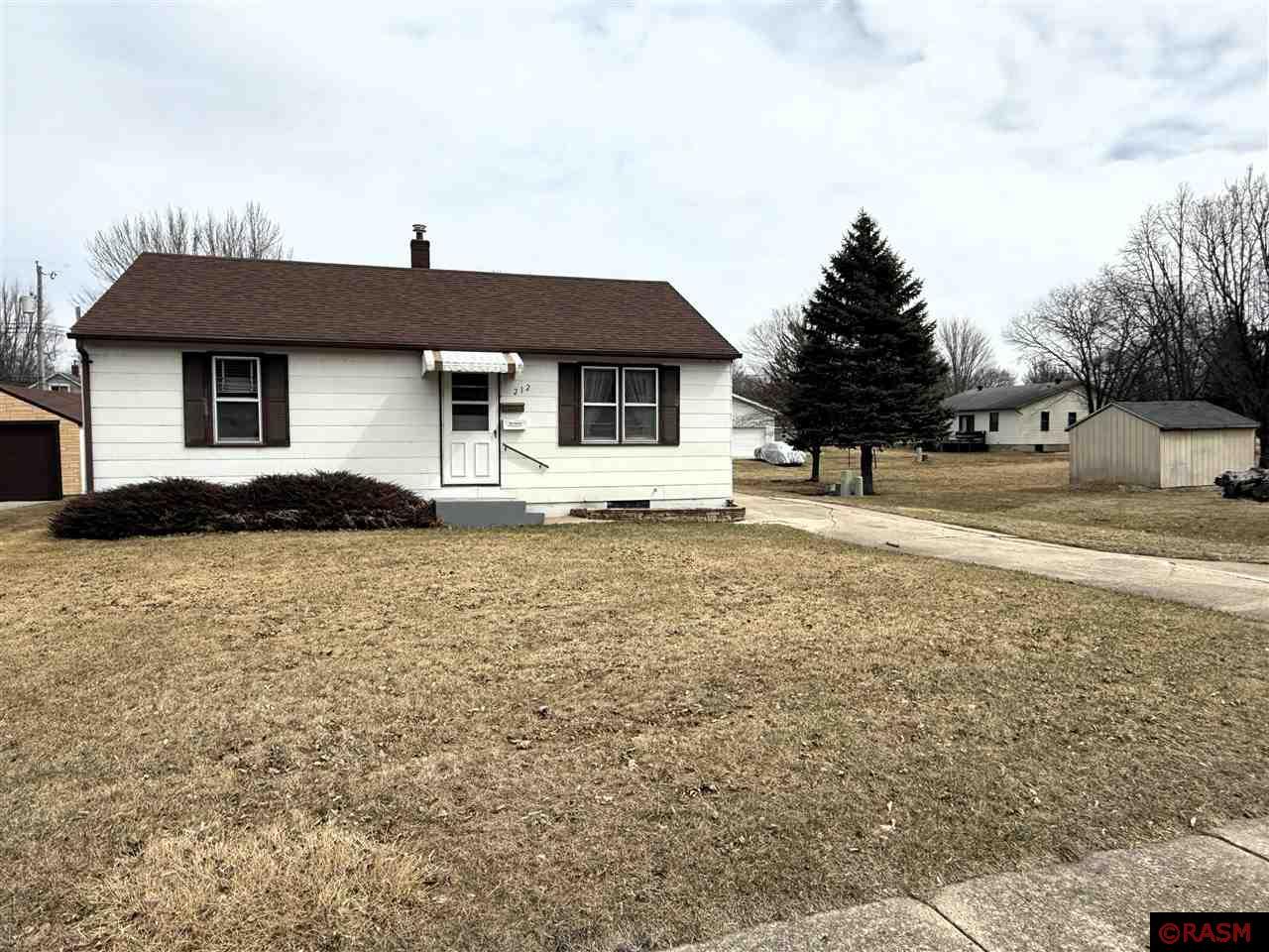 212 Linden Street New Ulm MN 56073 7036985 image1