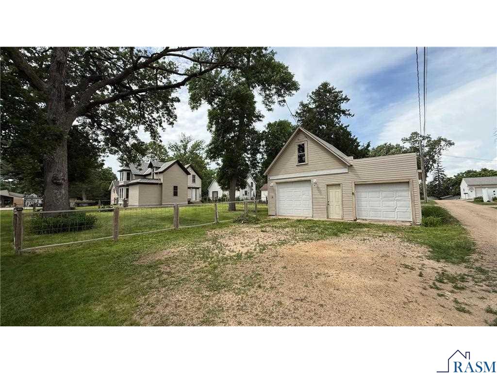 212 N Murphy Street Lake Crystal MN 56055 267040534 image22