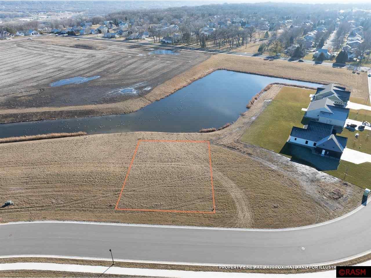 2120 Deerwood Drive North Mankato MN 56003 7034068 image1