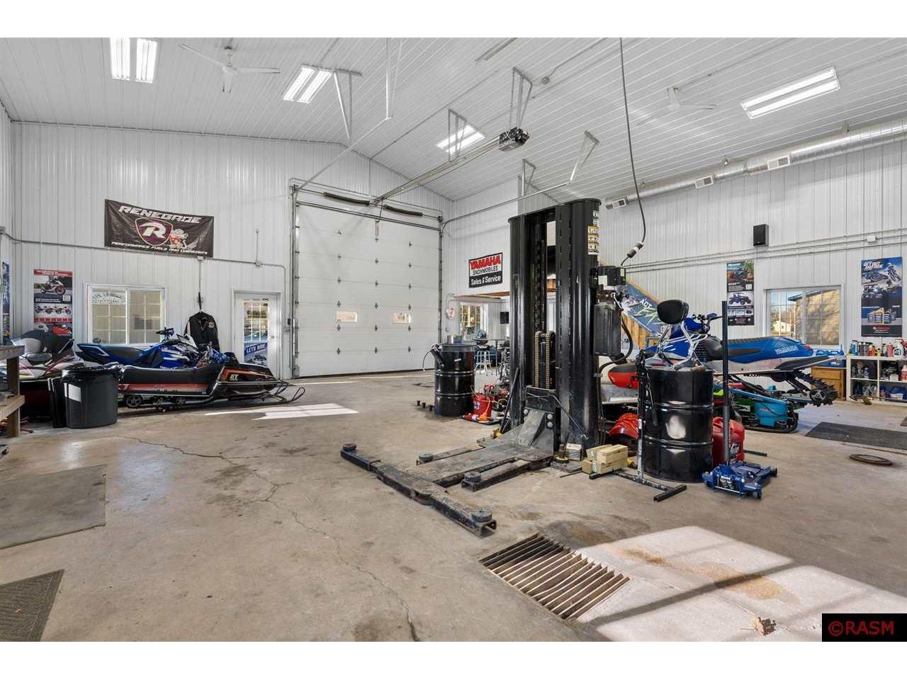 213 Broadway Ave N. New Richland MN 56072 7036424 image13