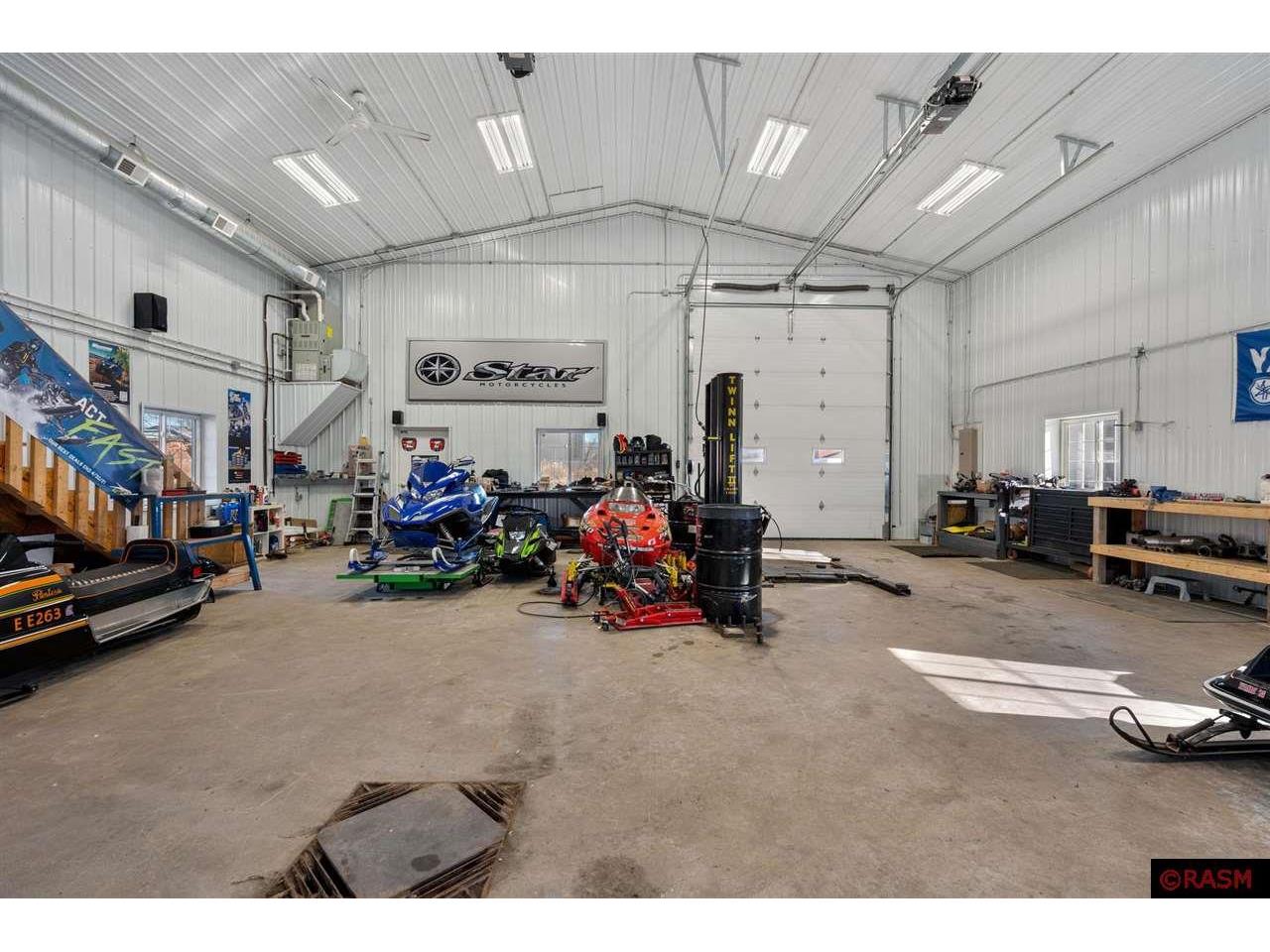 213 Broadway Ave N. New Richland MN 56072 7036424 image16