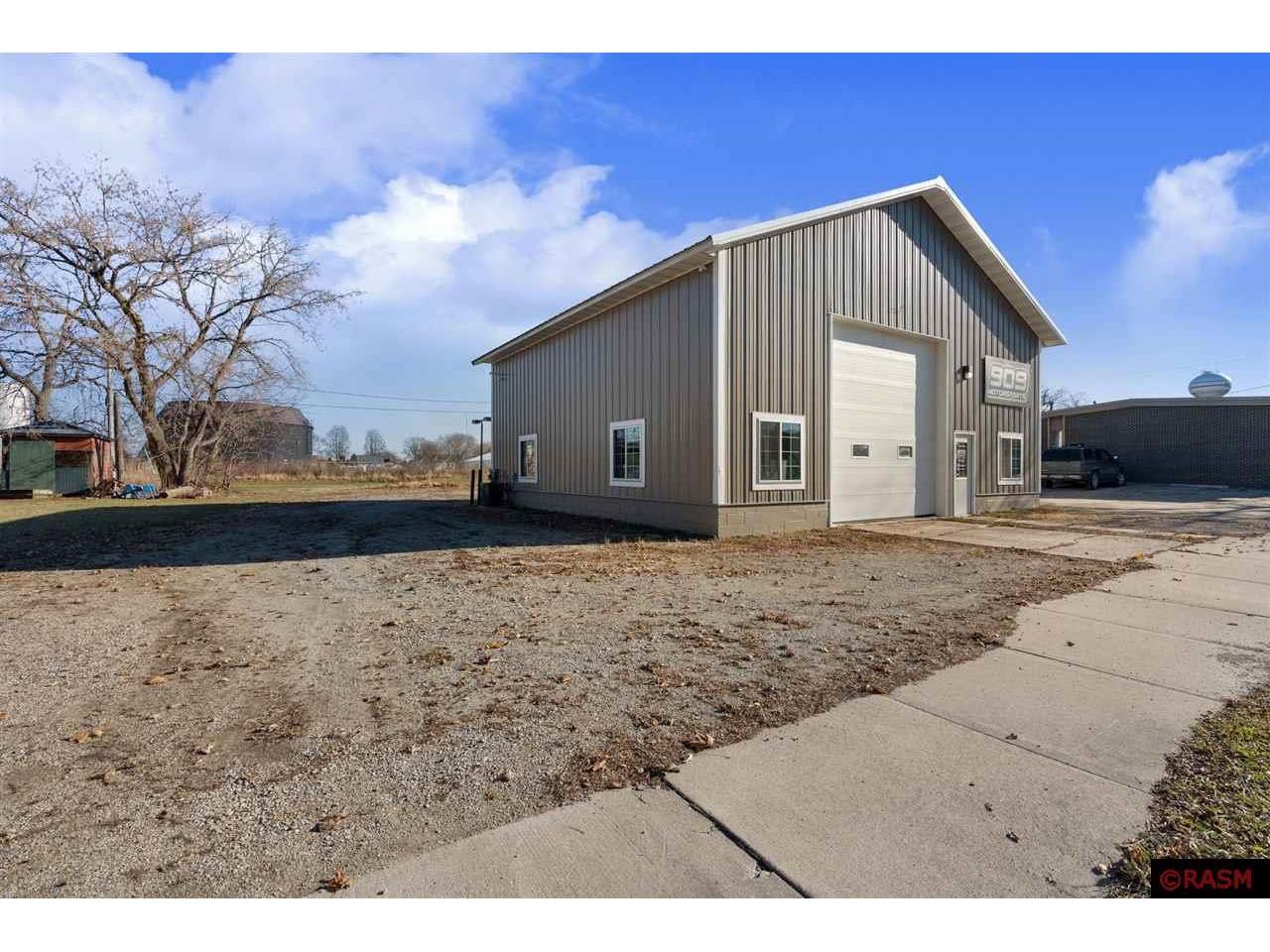 213 Broadway Ave N. New Richland MN 56072 7036424 image2