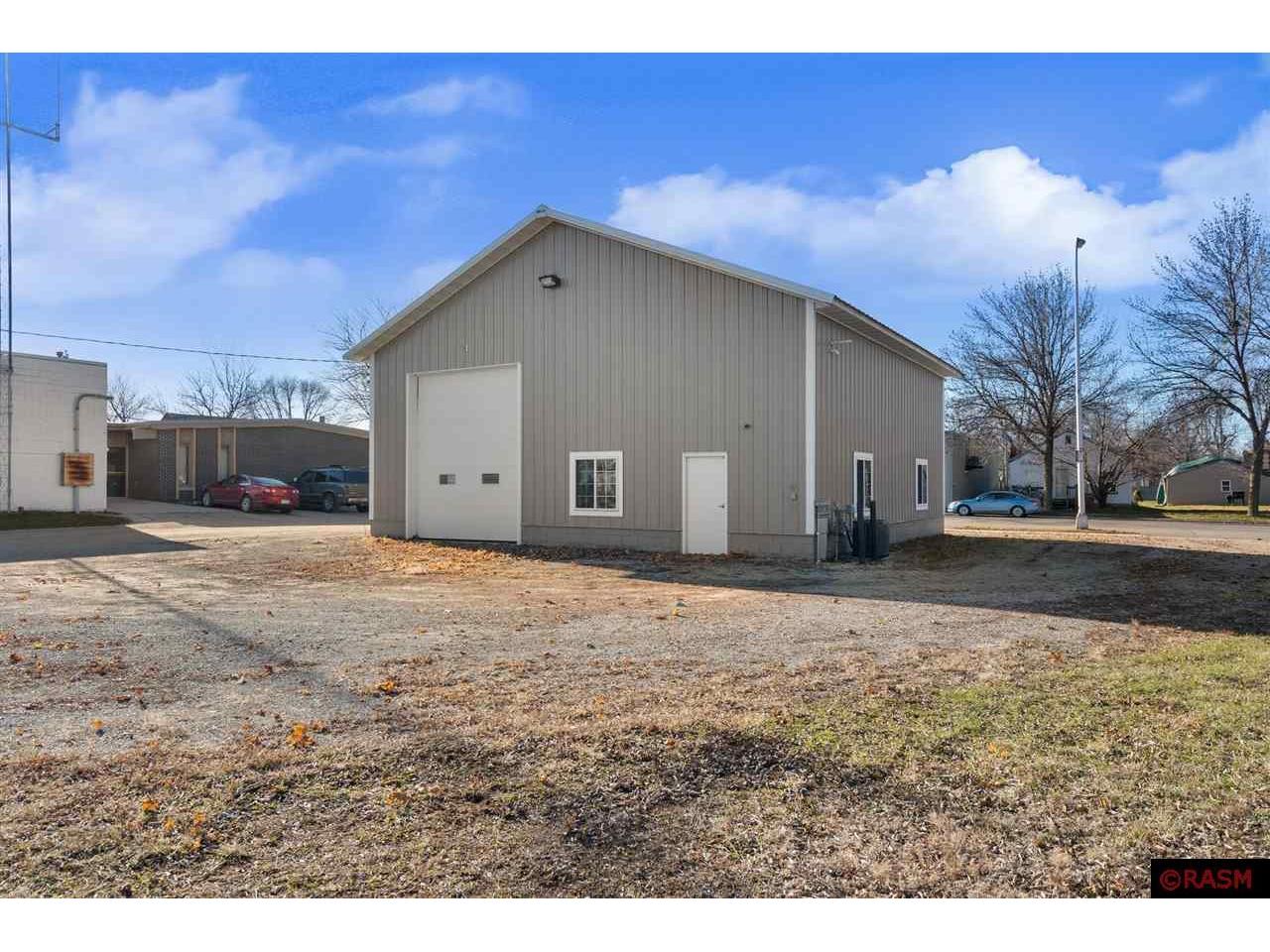 213 Broadway Ave N. New Richland MN 56072 7036424 image3