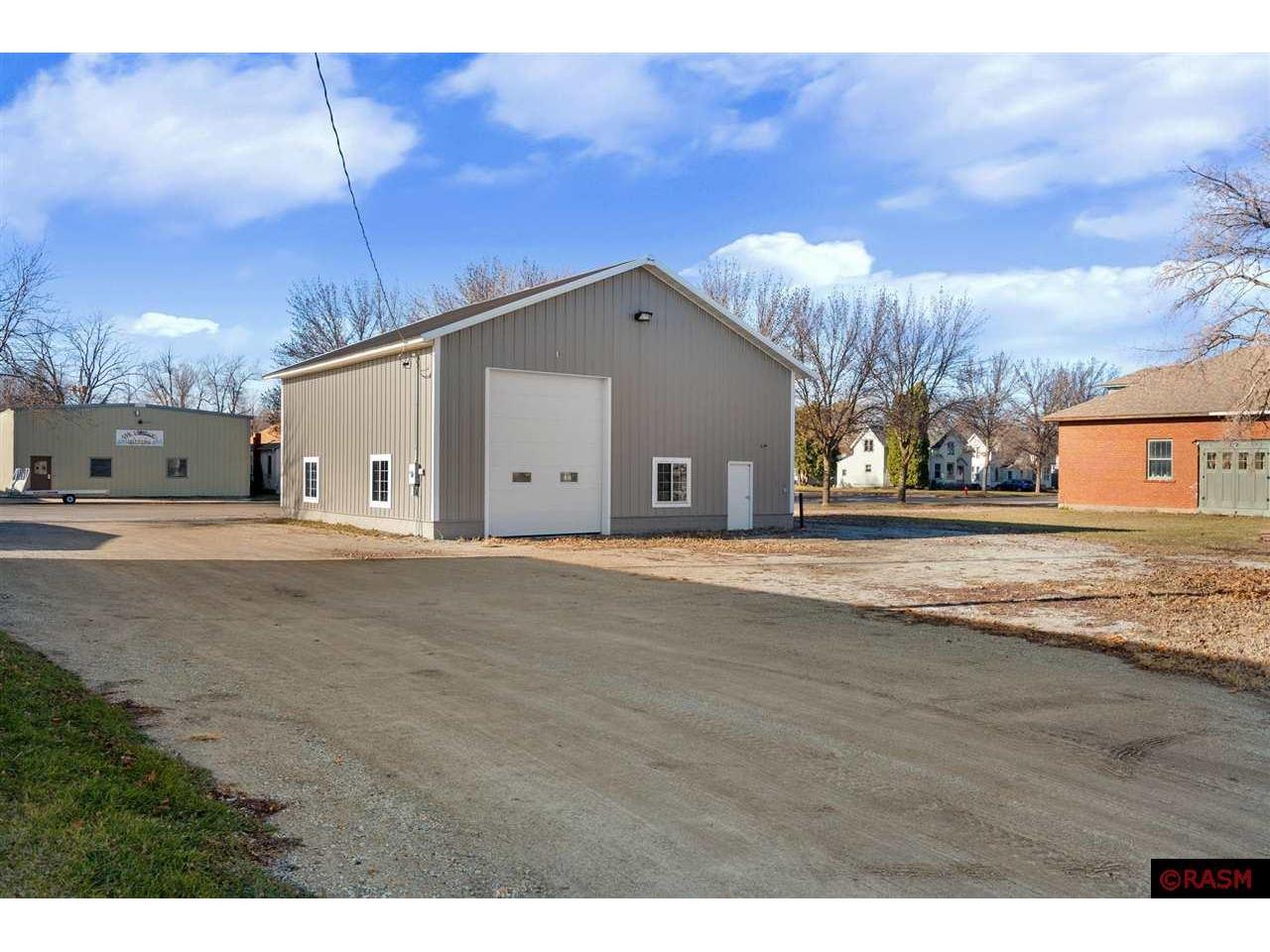 213 Broadway Ave N. New Richland MN 56072 7036424 image5