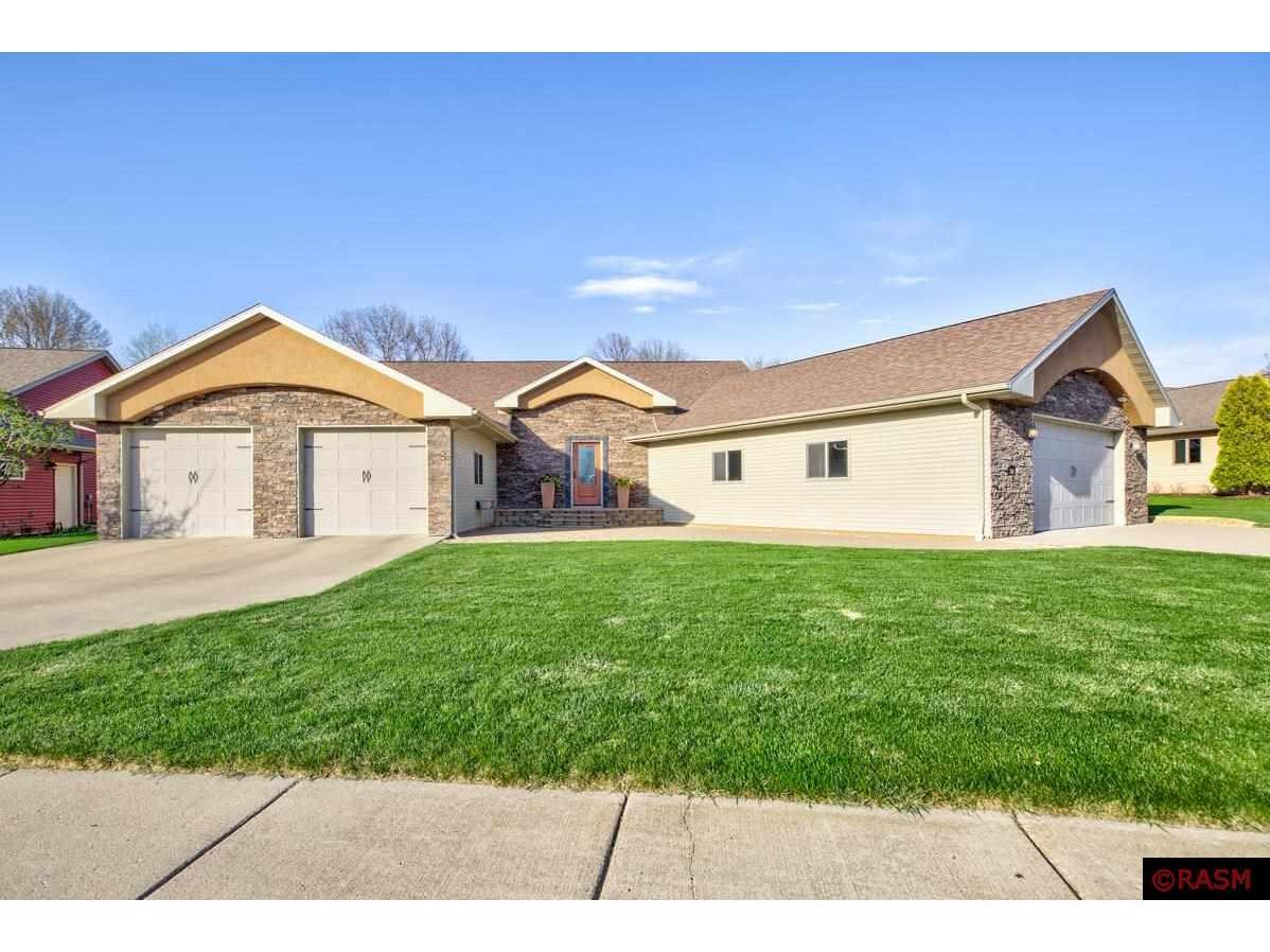 213 Pinehurst Drive Mankato MN 56001 7032261 image1