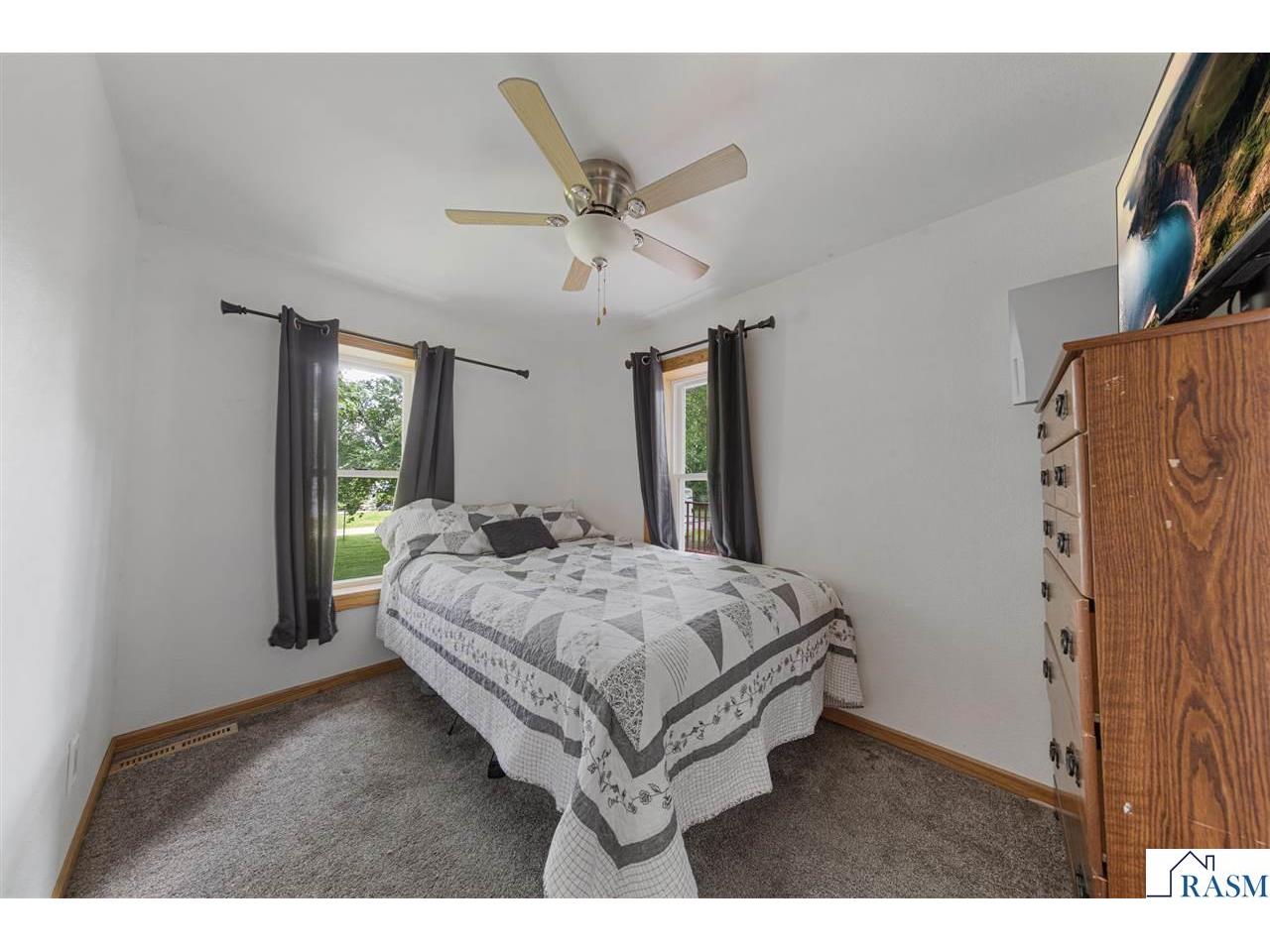 213 S Finch Street Mankato MN 56001 267040886 image14