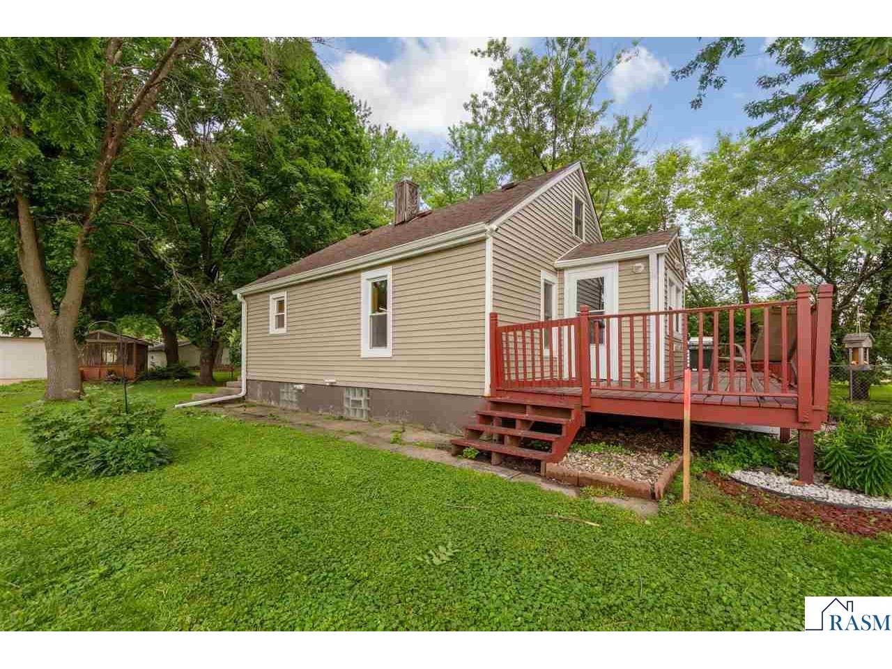 213 S Finch Street Mankato MN 56001 267040886 image3
