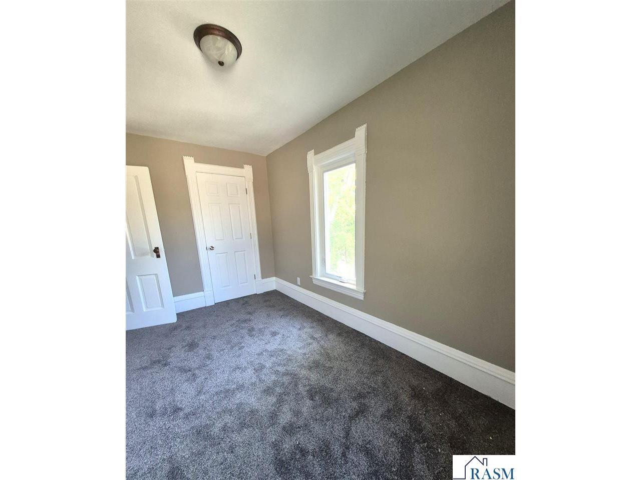 213 SW Summit Street Sleepy Eye MN 56085 267040461 image4