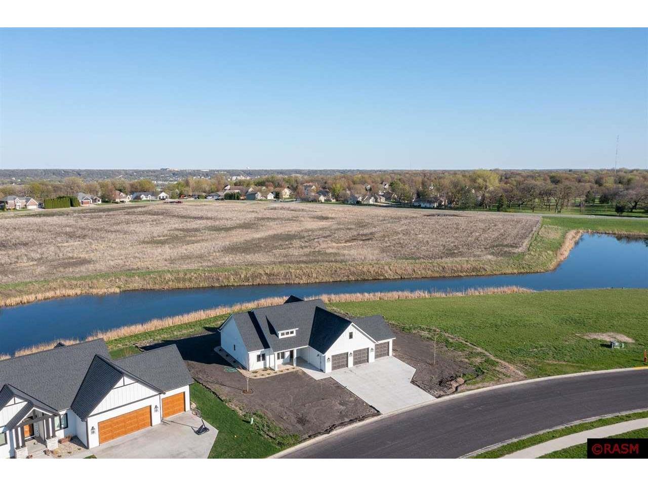 2132 Deerwood Drive North Mankato MN 56003 7037383 image38