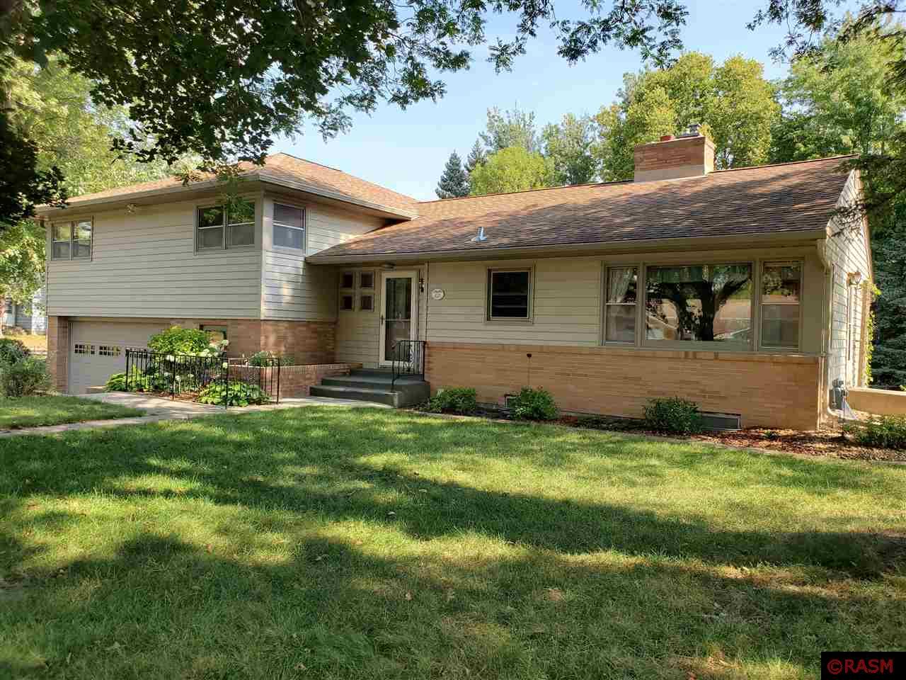 214 Bianchi Dr, New Ulm, MN, 56073 MLS 7032610 Edina Realty