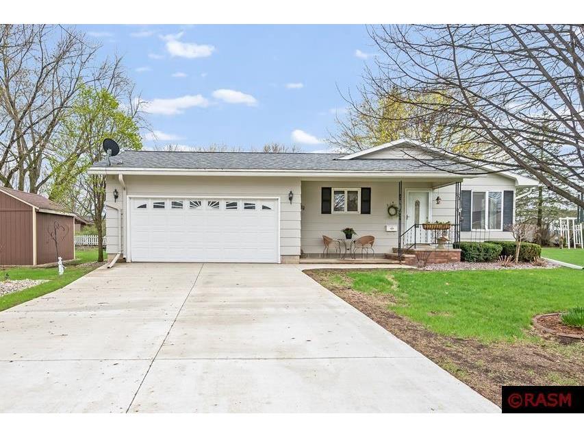 214 Kings Drive Blue Earth MN 56013 7037309 image1