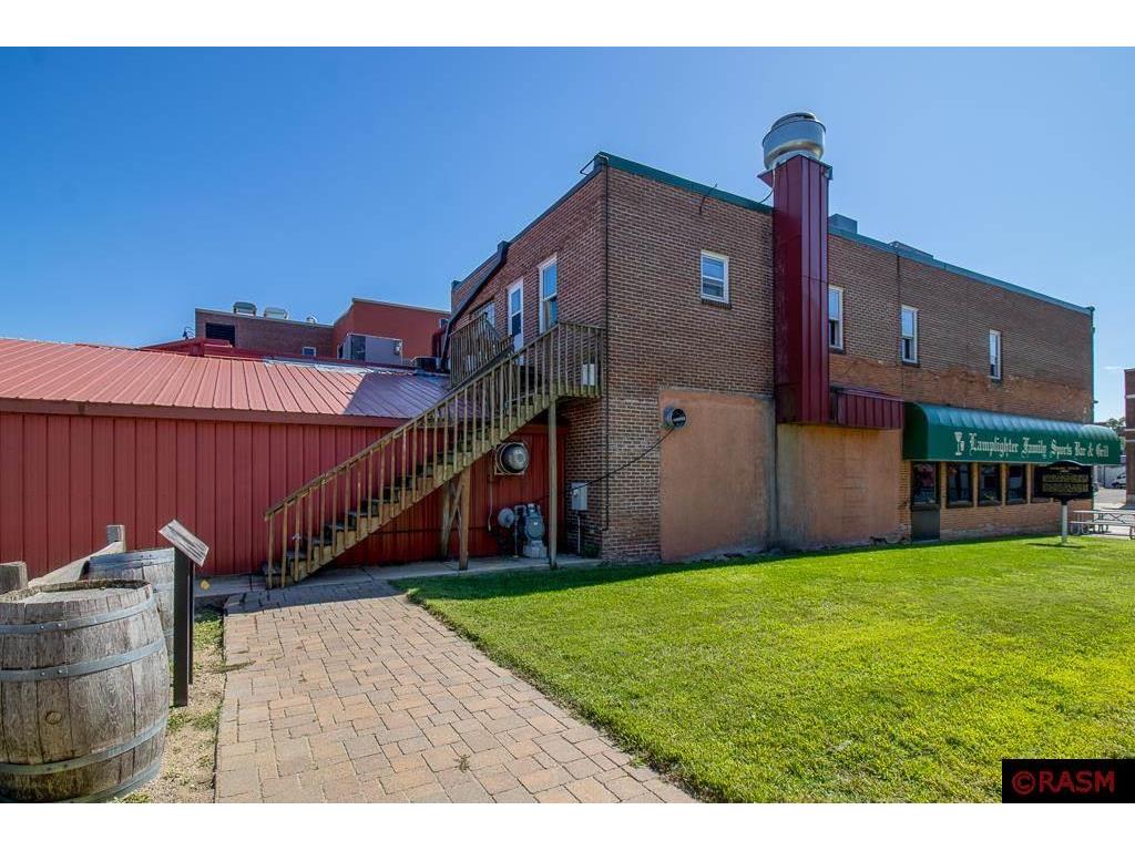 214 N Minnesota Street New Ulm MN 56073 7038436 image4