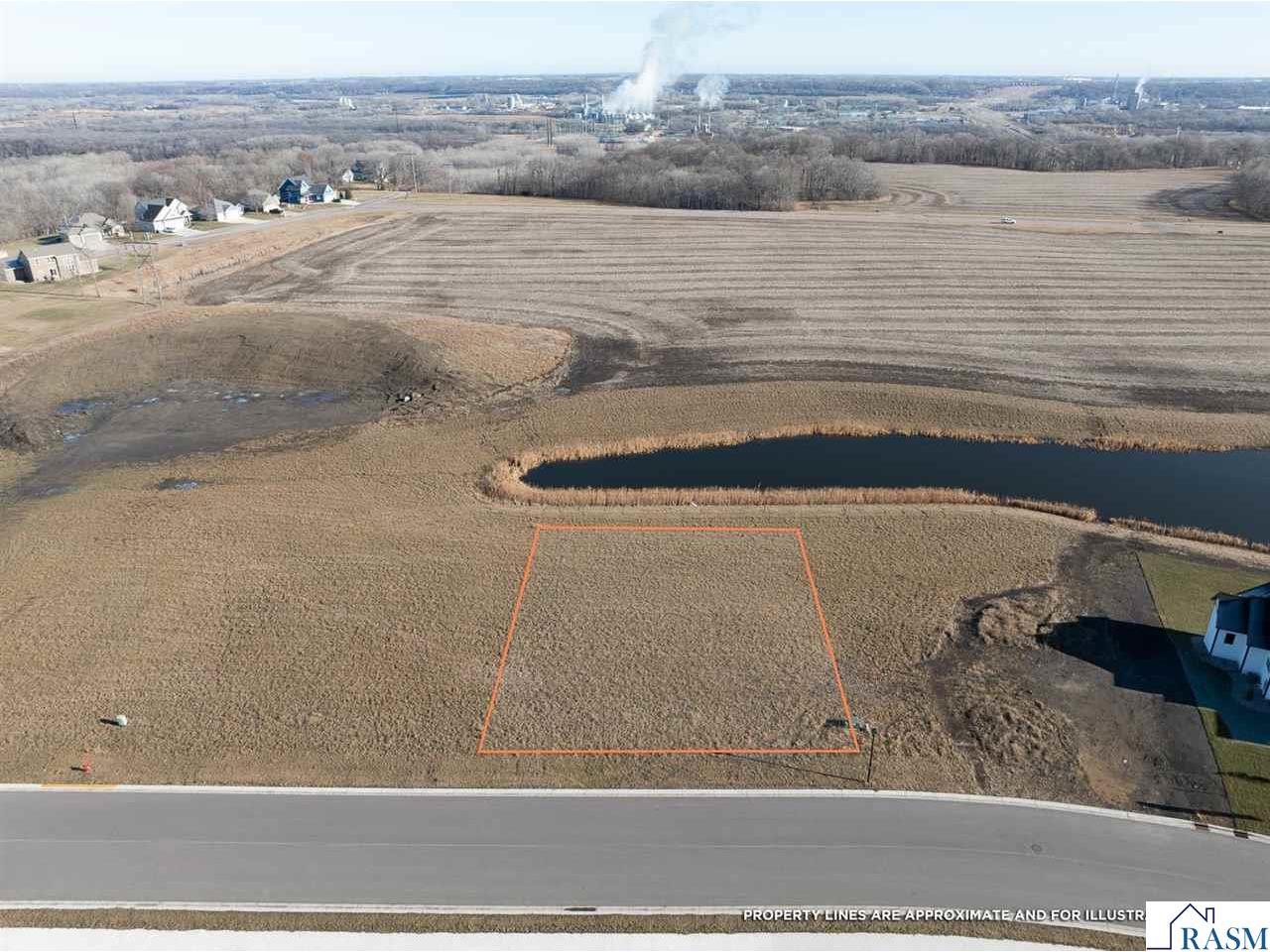 2144 Deerwood Drive North Mankato MN 56003 267040798 image2