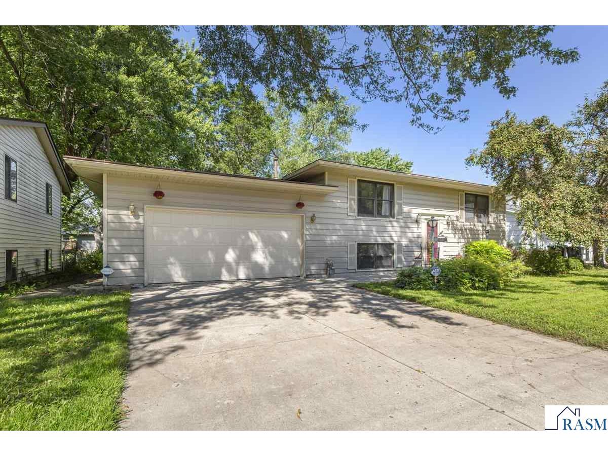 215 James Avenue Mankato MN 56001 7038018 image1