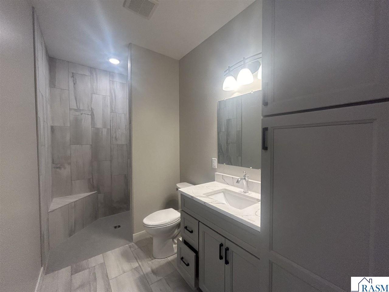 215 Parkway Place Mankato MN 56001 7039066 image14