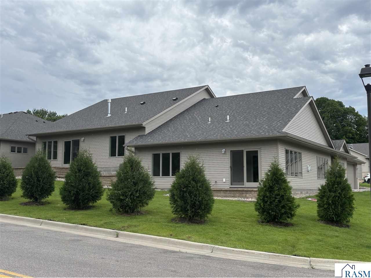 215 Parkway Place Mankato MN 56001 7039066 image2