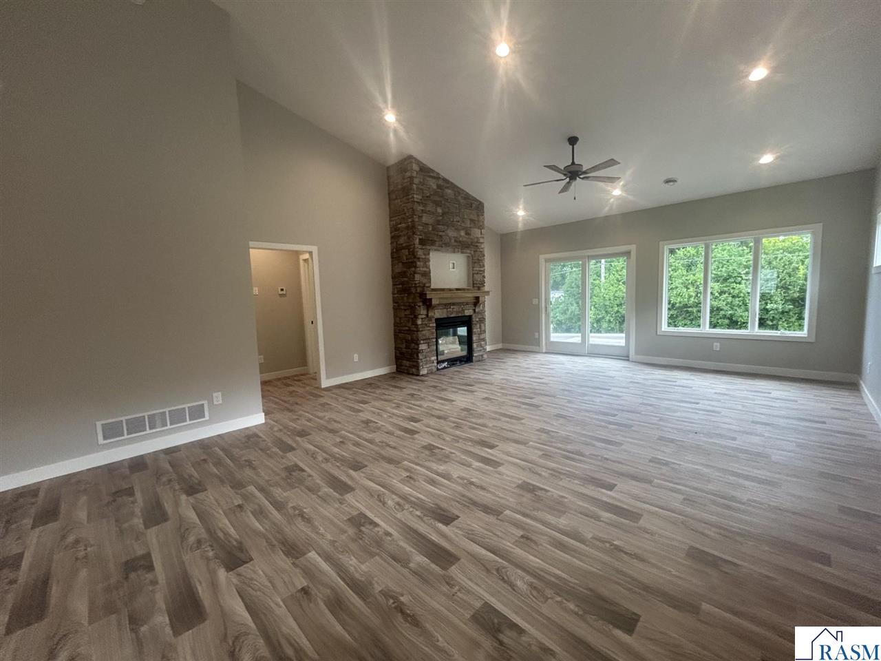 215 Parkway Place Mankato MN 56001 7039066 image9