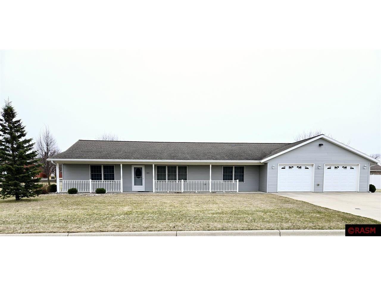 215 SE Scott Street Sleepy Eye MN 56085 7037061 image1