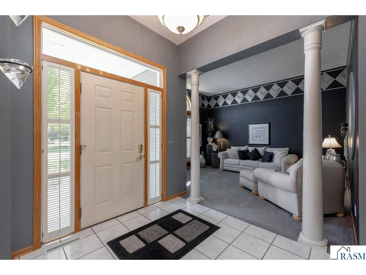 2153 Peregrine Lane North Mankato MN 56003 7040287 image4