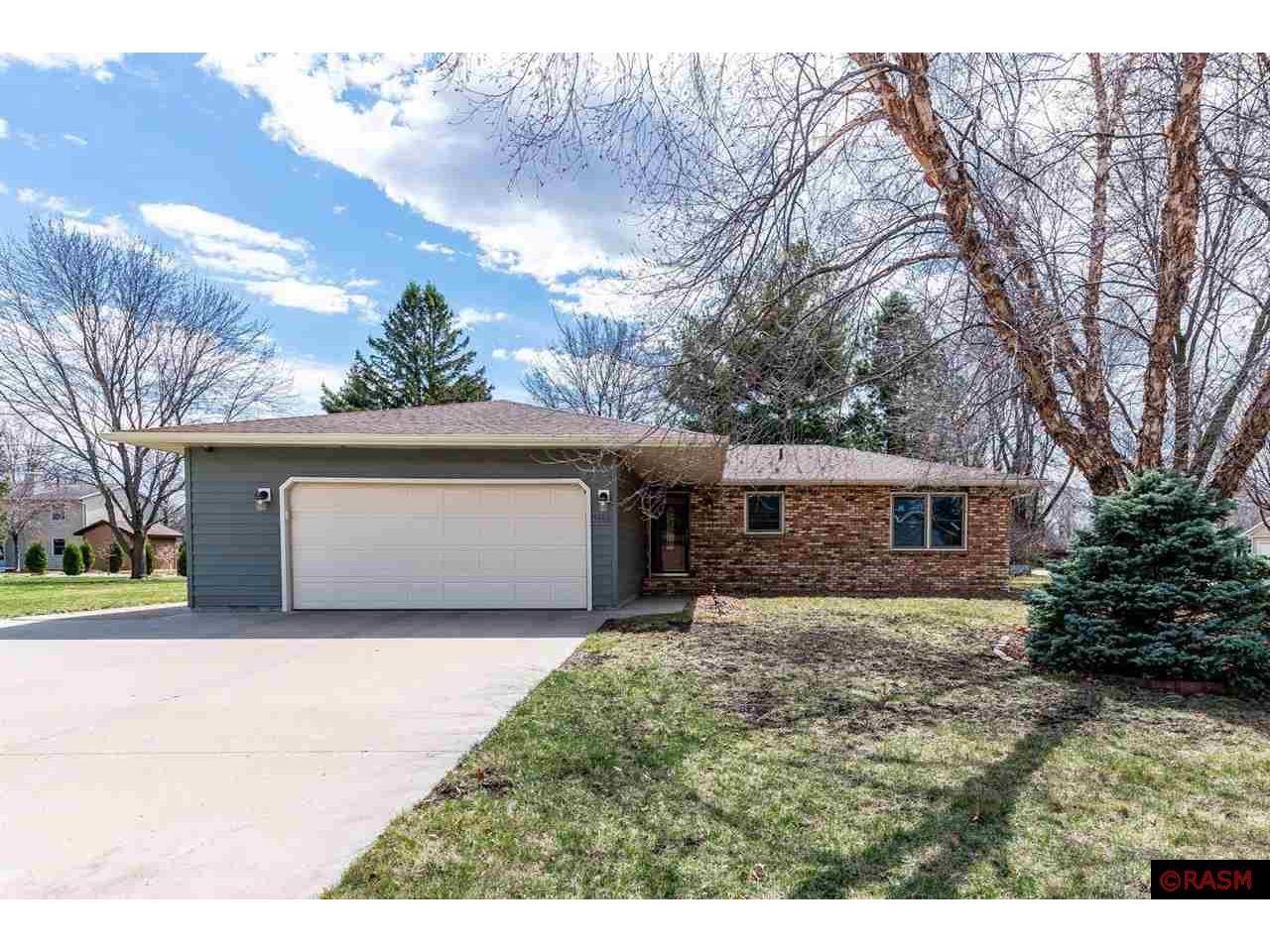 2155 Northridge Drive, North Mankato, MN, 56003 MLS 7034513 Edina