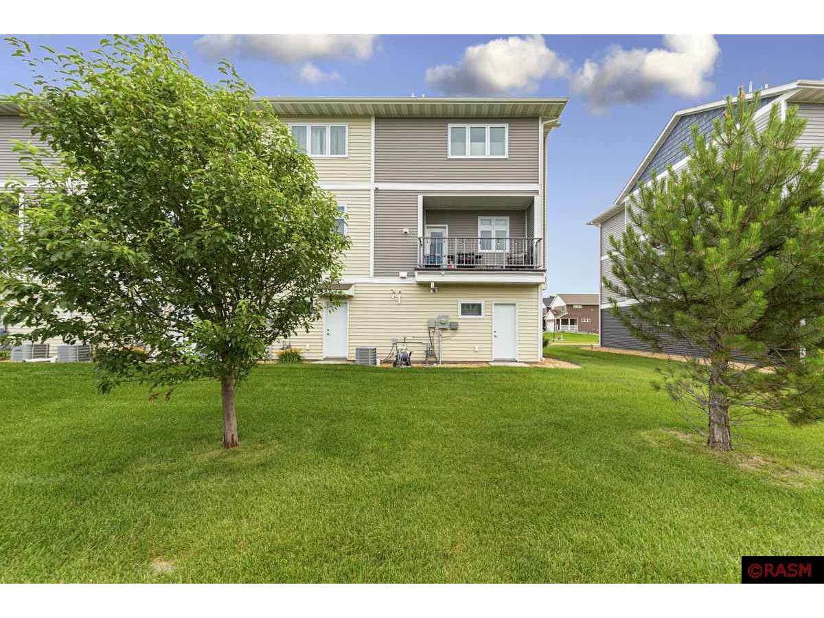 2155 Rolling Green Lane North Mankato MN 56003 7037910 image3