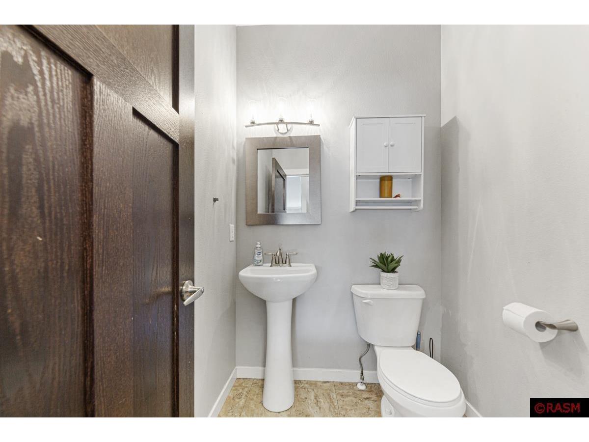 2155 Rolling Green Lane North Mankato MN 56003 7037910 image5