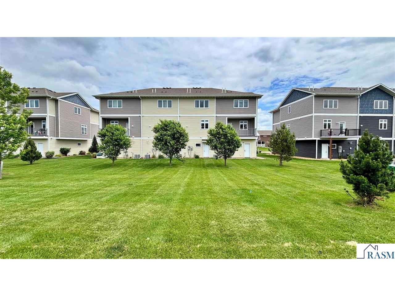 2157 Rolling Green Lane North Mankato MN 56003 267040510 image4