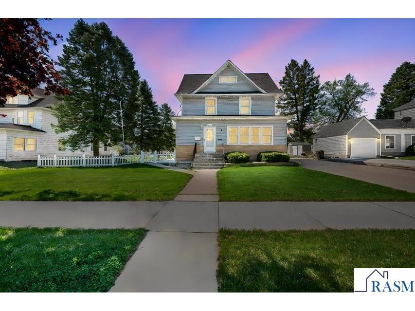 216 E 1st Street Blue Earth MN 56013 7040320 image2