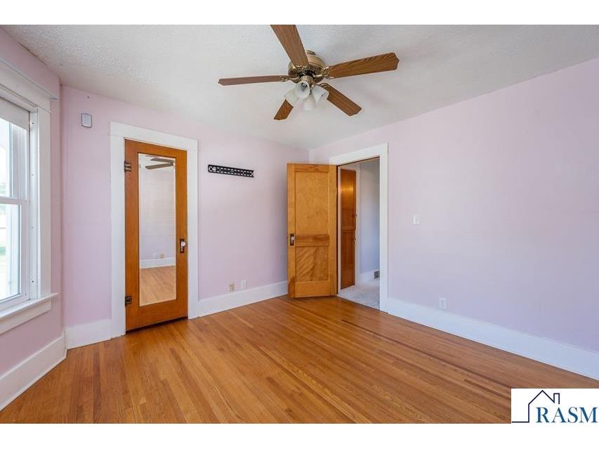 216 E 1st Street Blue Earth MN 56013 7040320 image20