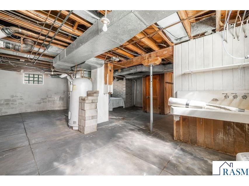 216 E 1st Street Blue Earth MN 56013 7040320 image34