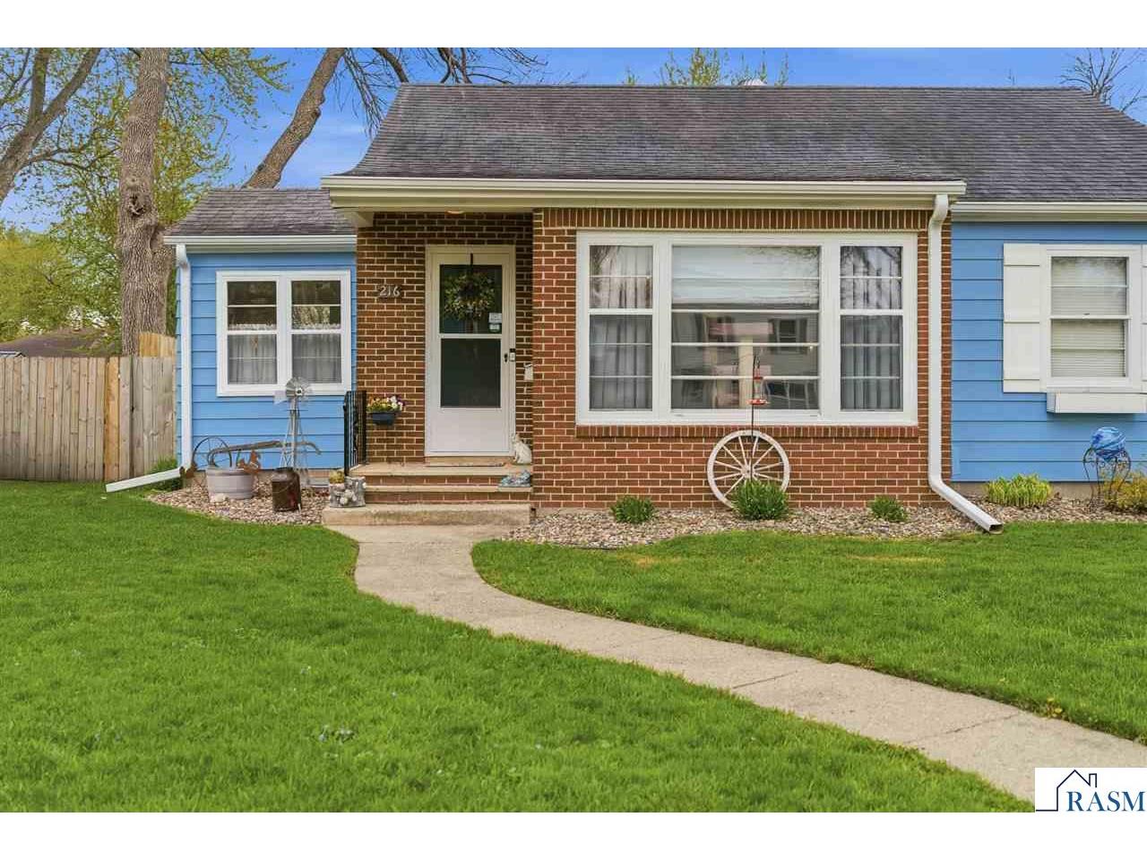 216 SE 7 Avenue Waseca MN 56093 7040283 image1