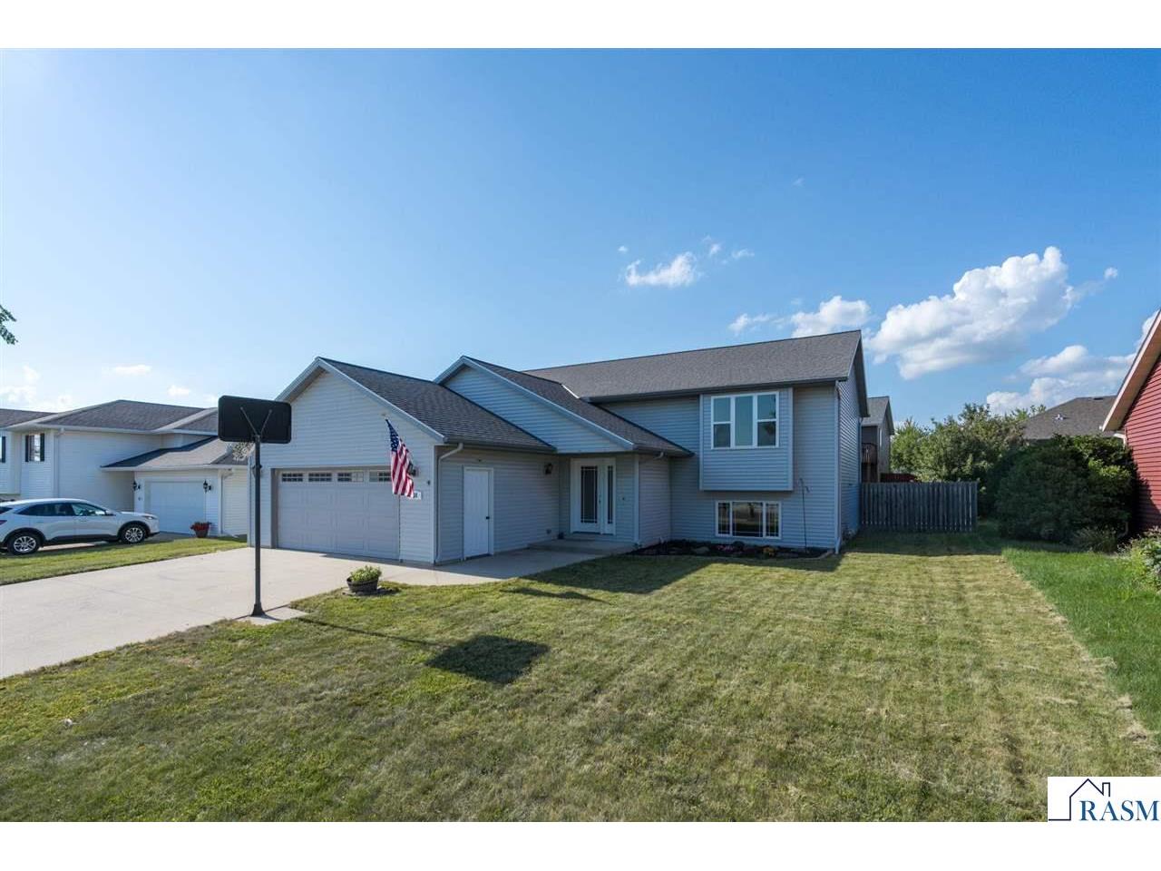 216 Wickfield Drive Mankato MN 56001 267040935 image1