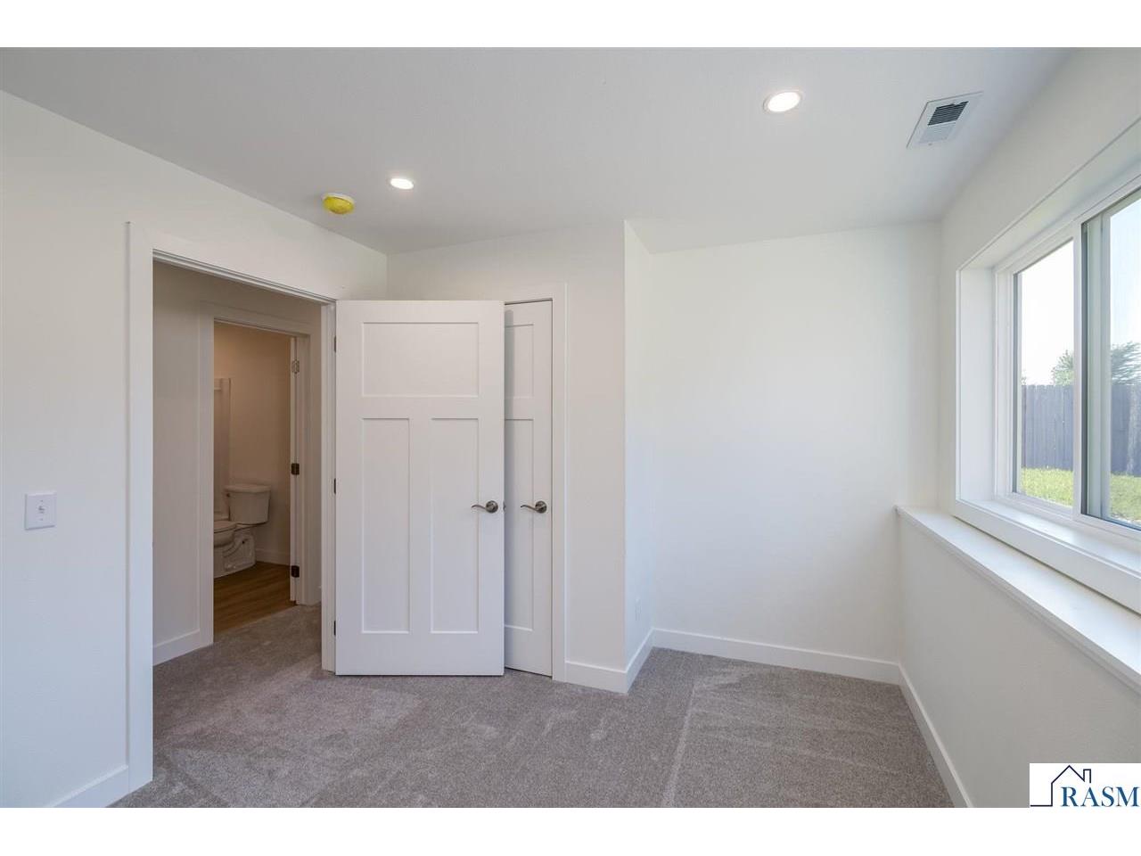 216 Wickfield Drive Mankato MN 56001 267040935 image22