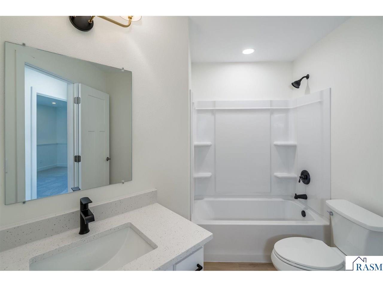 216 Wickfield Drive Mankato MN 56001 267040935 image23