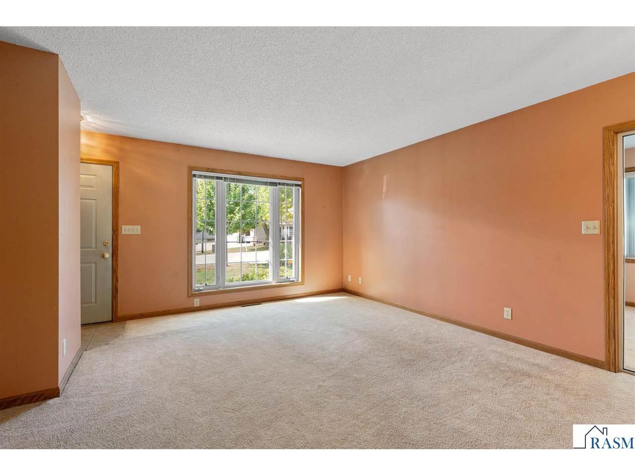 217 11th Ave Ct NE Waseca MN 56093 7038825 image12