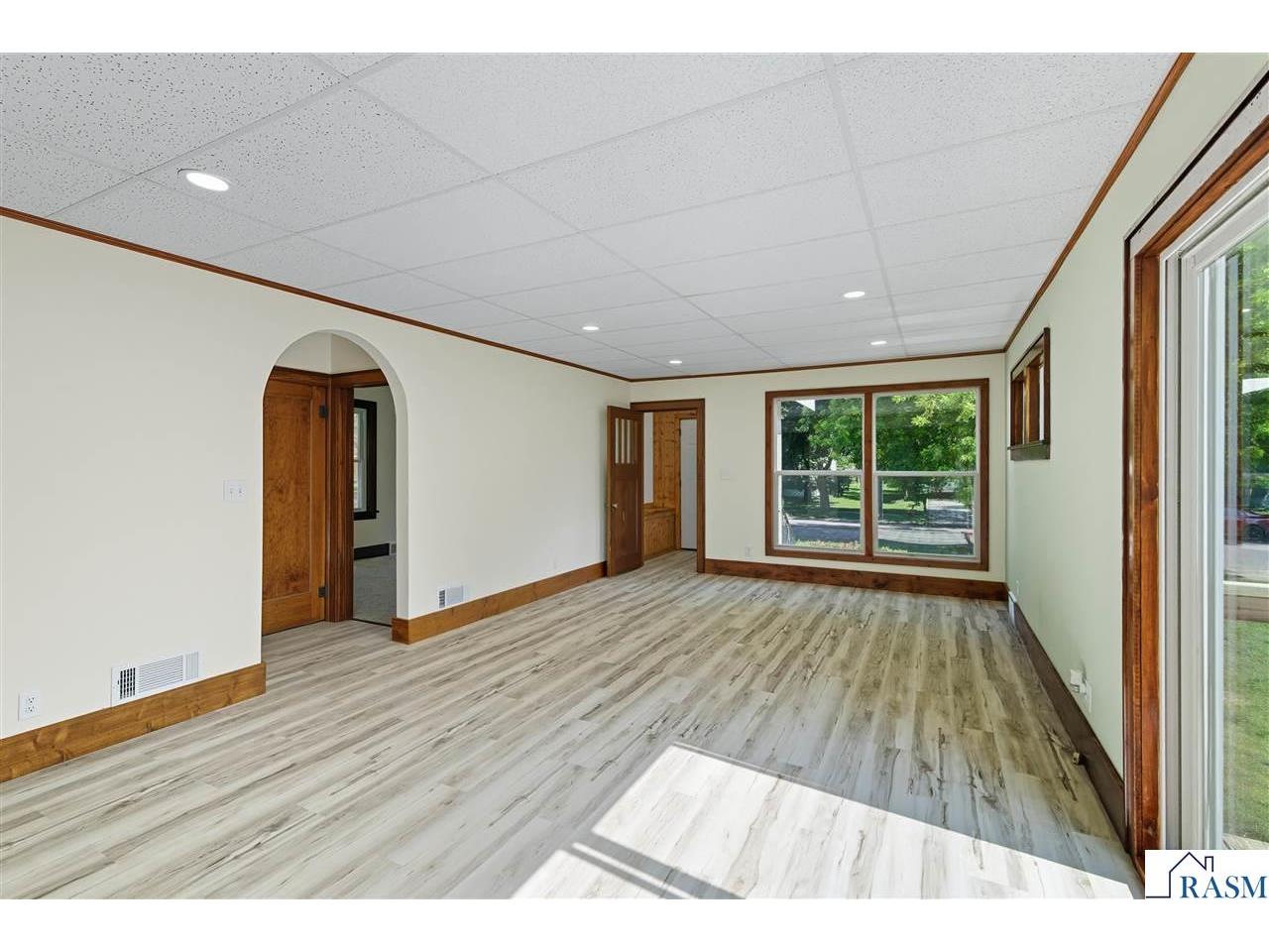 217 N Central Avenue Truman MN 56088 7038697 image14